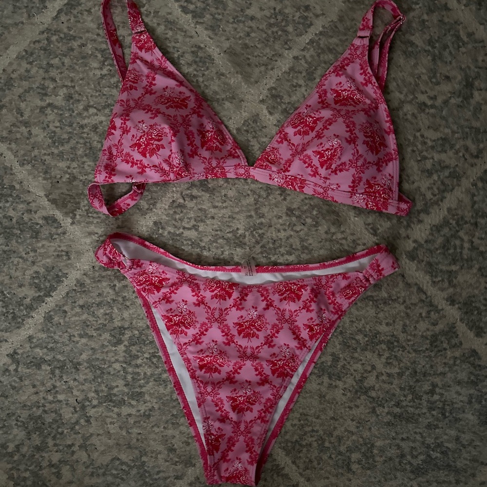 SHEIN Pink Floral Bikini